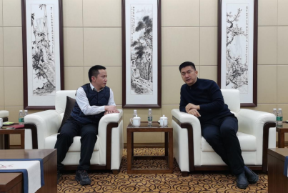 K8凯发国际矿产公司与中共马边县委交流座谈