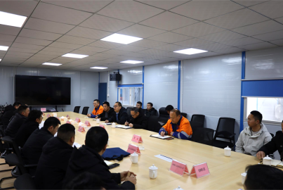 马边县召开助企纾困、复工复产、地灾安全调研督导工作会